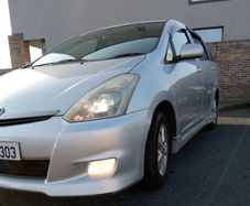 07 Toyato Wish 7 Seater