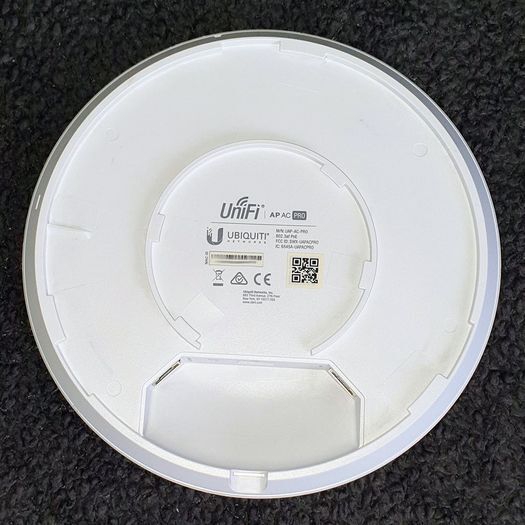 UniFi Wi-Fi Access Point - UAP-AC-PRO