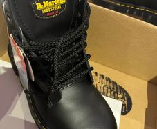 Dr Martins