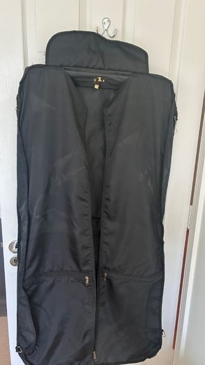suit cover