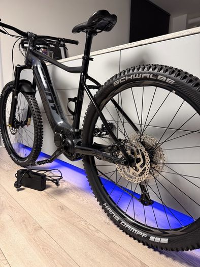 GIANT Fathom E+ 2 PRO Electric Hardtail Bike