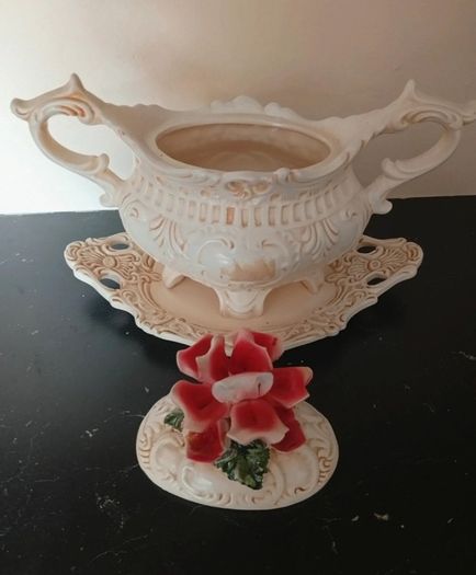 Soup Tureen with Underplate