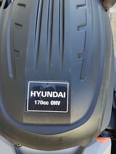 Almost new Pro Lawn Hyundai Self drive lawnmower 51 cm cut 170 cc engine. Year manufacturing 2024.