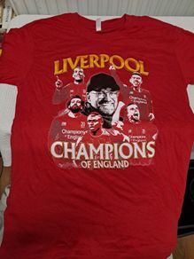 Liverpool FC Tee shirt size M