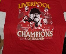 Liverpool FC Tee shirt size M