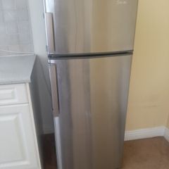 Servis fridge