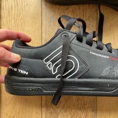 Adidas five ten stealth pro