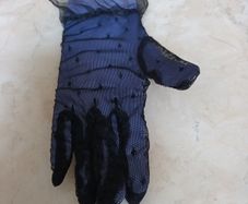 Black Lace Gloves.  B.N.W.T
