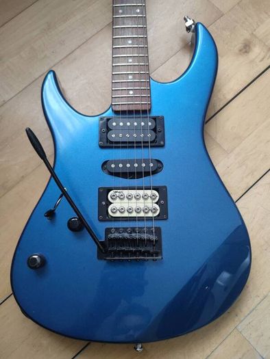 Left handed guitar