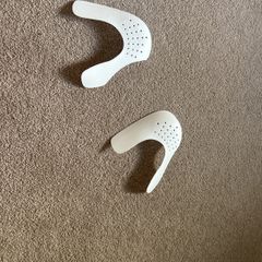 Shoe crease protectors (white)