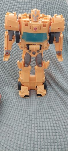 Transformer bumblebee