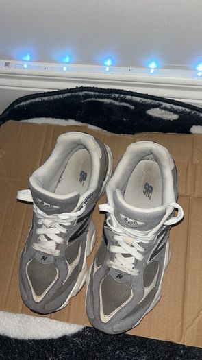 New Balance 9060