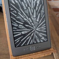 Holiday Ready with 1000 books! - Amazon Kindle 4th Gen (Graphite) eBook reader - Disconnect with a Fully loaded Kindle!!! #2206