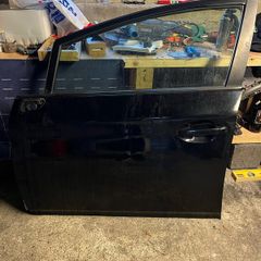 Toyota Prius 30  passenger front door wing cover