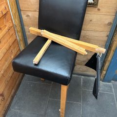 bar stool