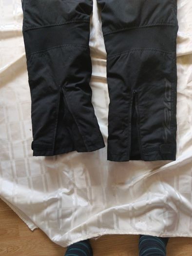 Held trousers