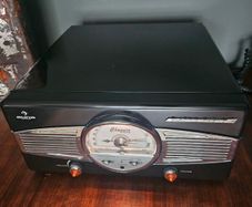 Auna MG-TT-82B Black Retro turntable