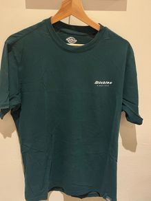 Men's T-shirt Dickies Medium like new PRICE REDUCED