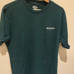 Men's T-shirt Dickies Medium like new PRICE REDUCED
