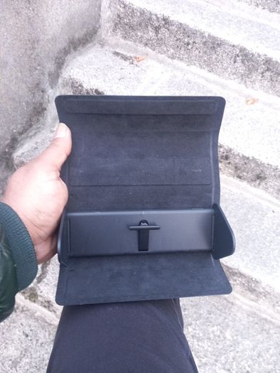 Meta Ray-Ban Display charging case