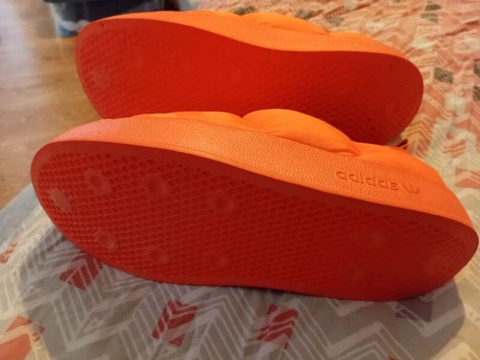 Adidas Puffylette
