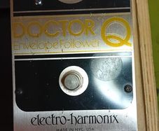 ehx doctor q envelope filter with woiden box.