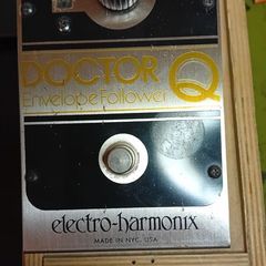 ehx doctor q envelope filter with woiden box.