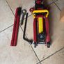 Hydronic Trolley Car Jack Max 2000kg Image 3