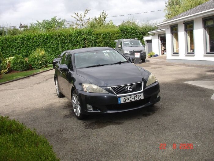 Lexus IS 2010