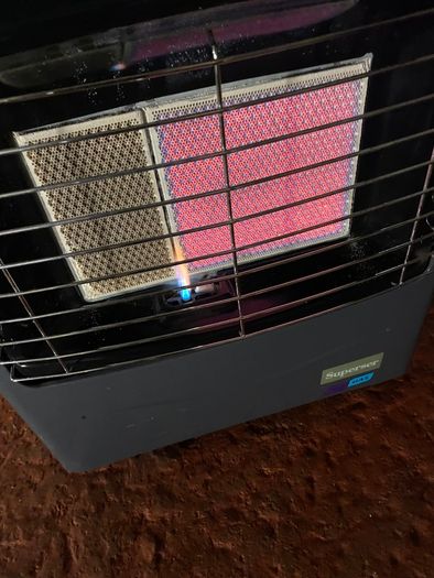 Superser gas heater with gas cylinder