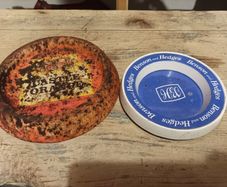 2 old ash trays