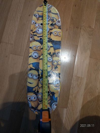 Despicable Me (Minions) skateboard