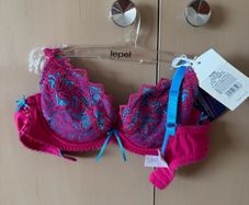 Lepel plunge Bra - new with tags
