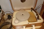 60's portadyne record player