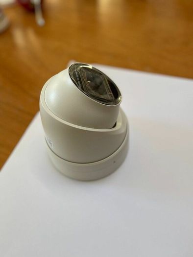 Network Camera Hikvision Ds-2cd2h82g2-izs