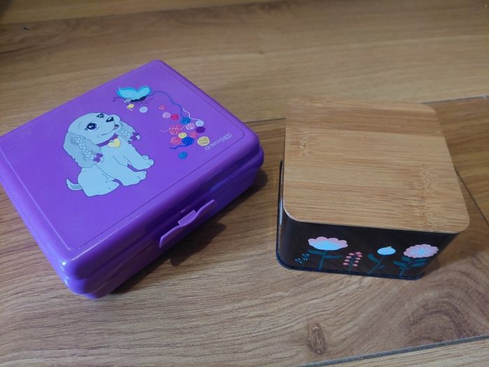 2 Small boxes