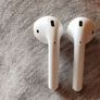 Apple airpods Image 2