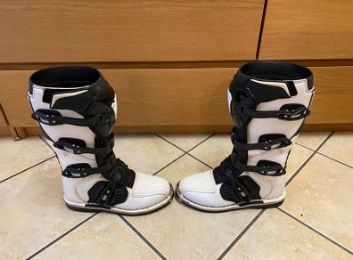 motorbike boots