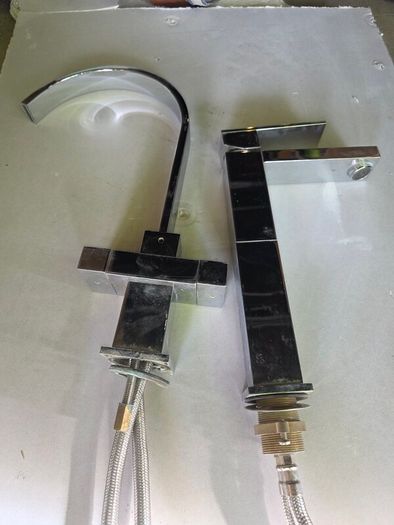 Countertop mounted taps
