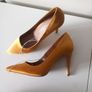 Ladies shoes Image 4