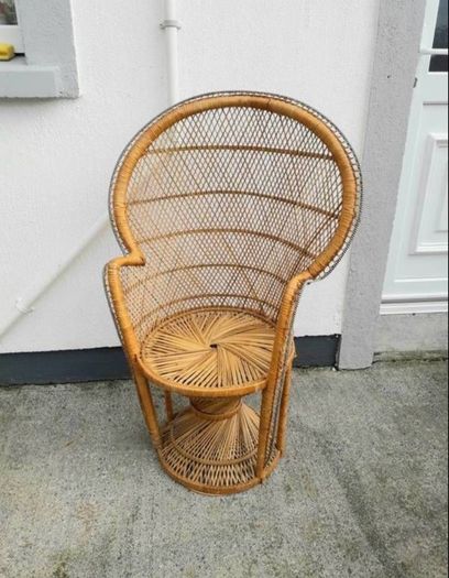 wicker chairs