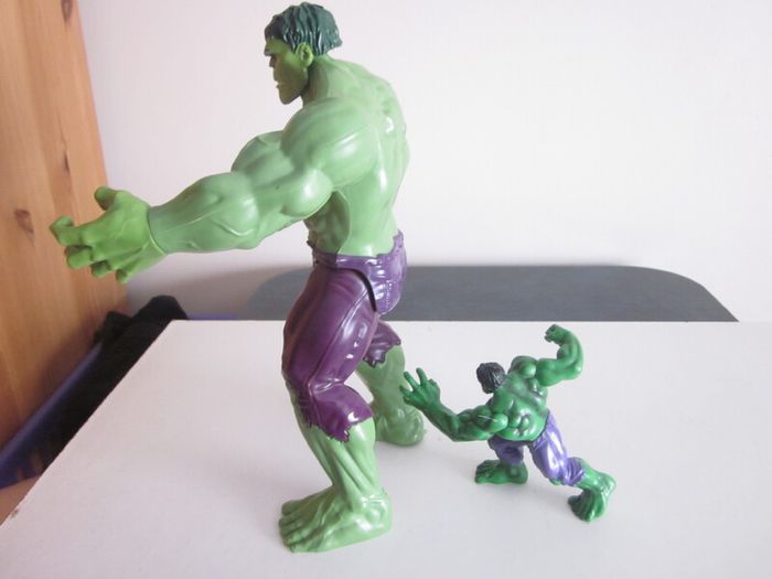Marvel The Hulk Hasbro Figure 2013