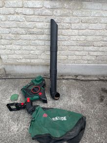 Leaf blower