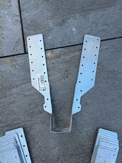 Joists hangers X 10