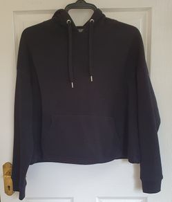 Size M - A Crop Black Hoodie - #