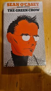 Sean O Casey Selected Writings. The Green Crown 1987. Paperback In Good Condition. .