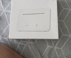 Few each 4G Router B535 unlocked brand new