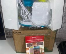 Brand new Cooks professional baby food steamer and processer