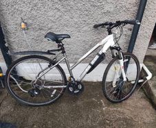 Carrera Crossfire 1 Ladies Hybrid Bike. Very good Condition.