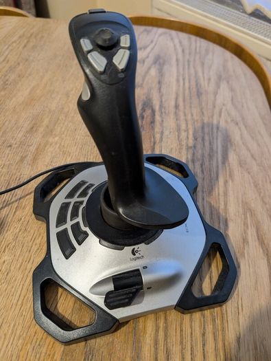 Logitech extreme 3d pro